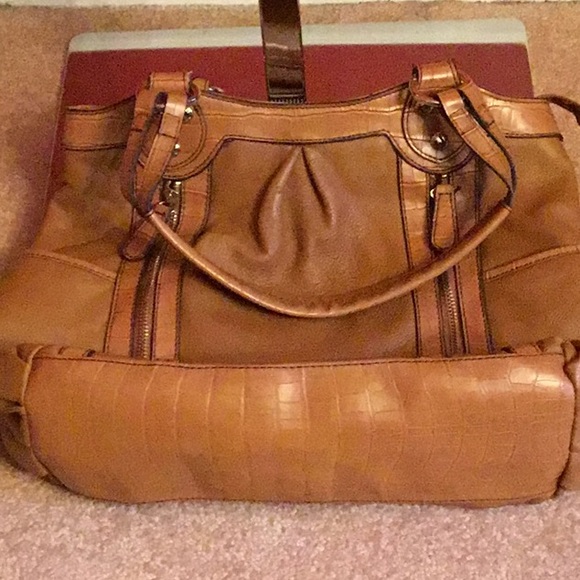 Leather Handbag - Picture 5 of 5